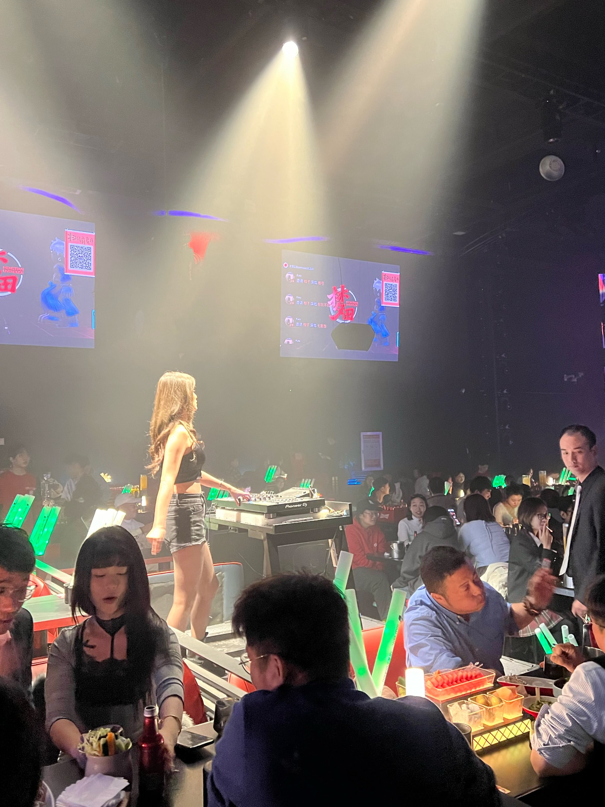 三亚商务ktv体验全新商务ktv新玩法-天涯区ktv预定